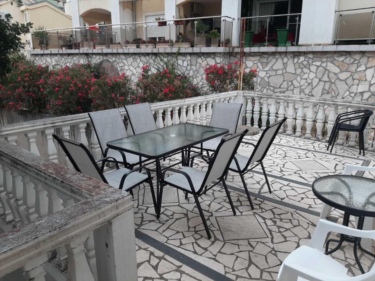 Apartment Danijela Budva Exteriör bild