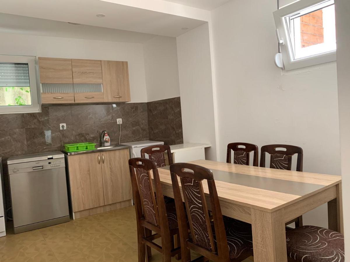 Apartment Danijela Budva Exteriör bild